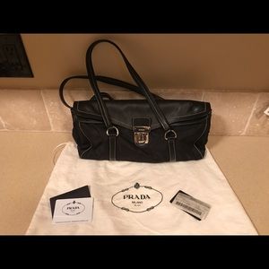 Authentic Prada purse. New!